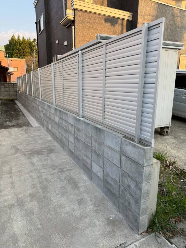 1146170 合同会社 MAKER フェンス 青森 外構工事