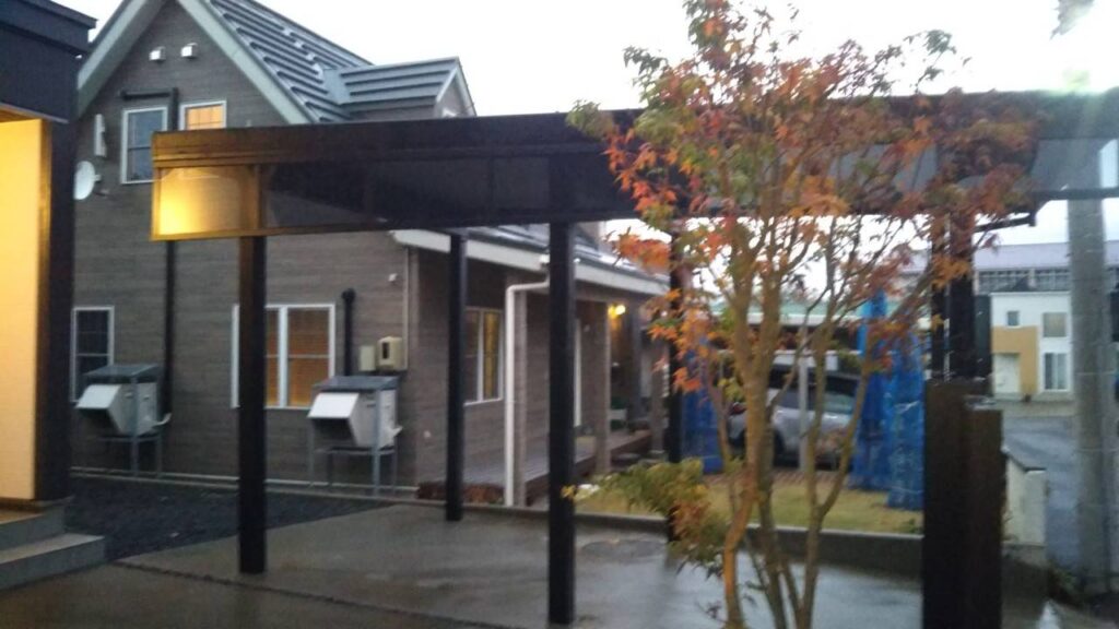 植栽　カーポート