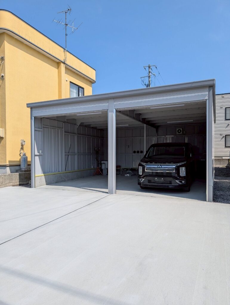 ガレージ　稲葉製作所　外構　基礎工事